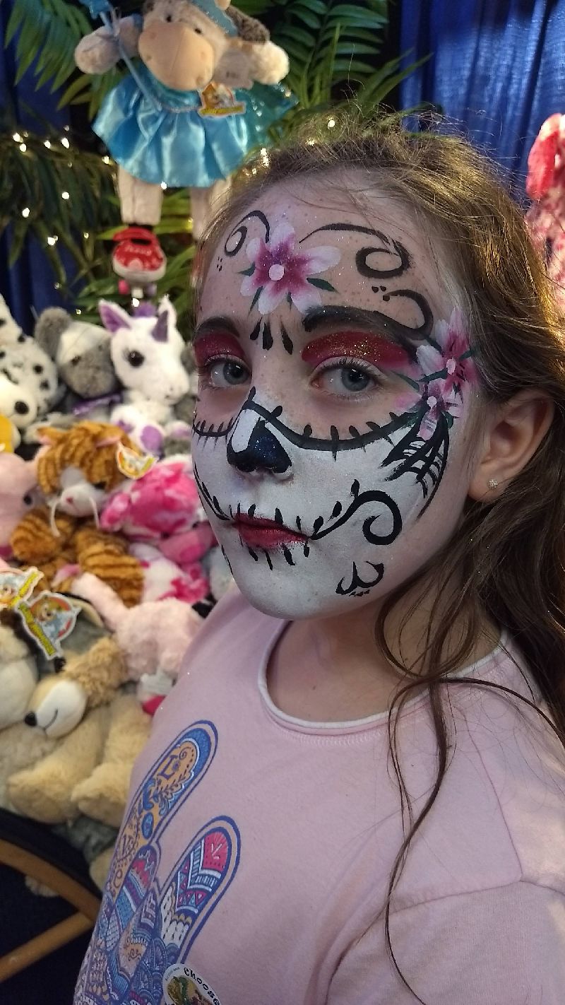 A beautiful sugar skull design by Zoe done in Raleigh NC